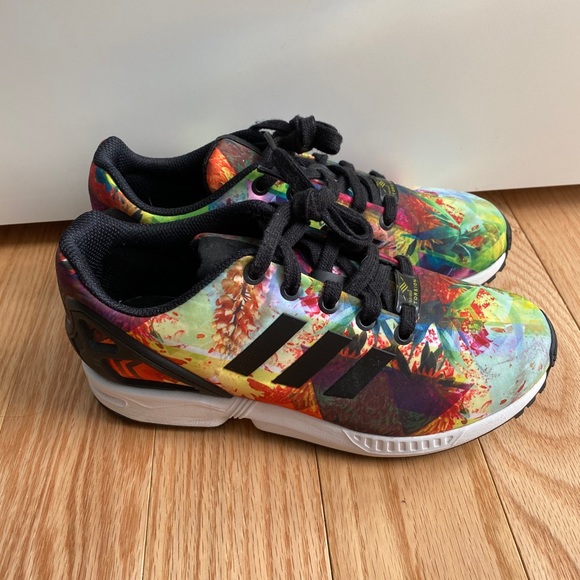 ADIDAS ZX Flux K Kids Sz 4.5 - Picture 1 of 5